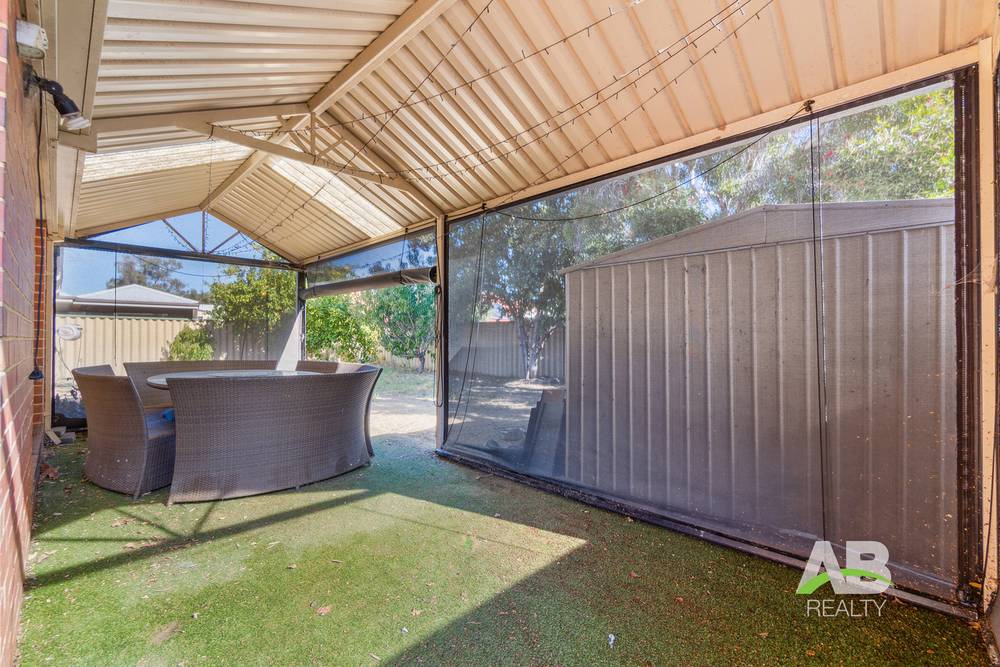 5 Hennessy Drive, ASHBY, WA 6065
