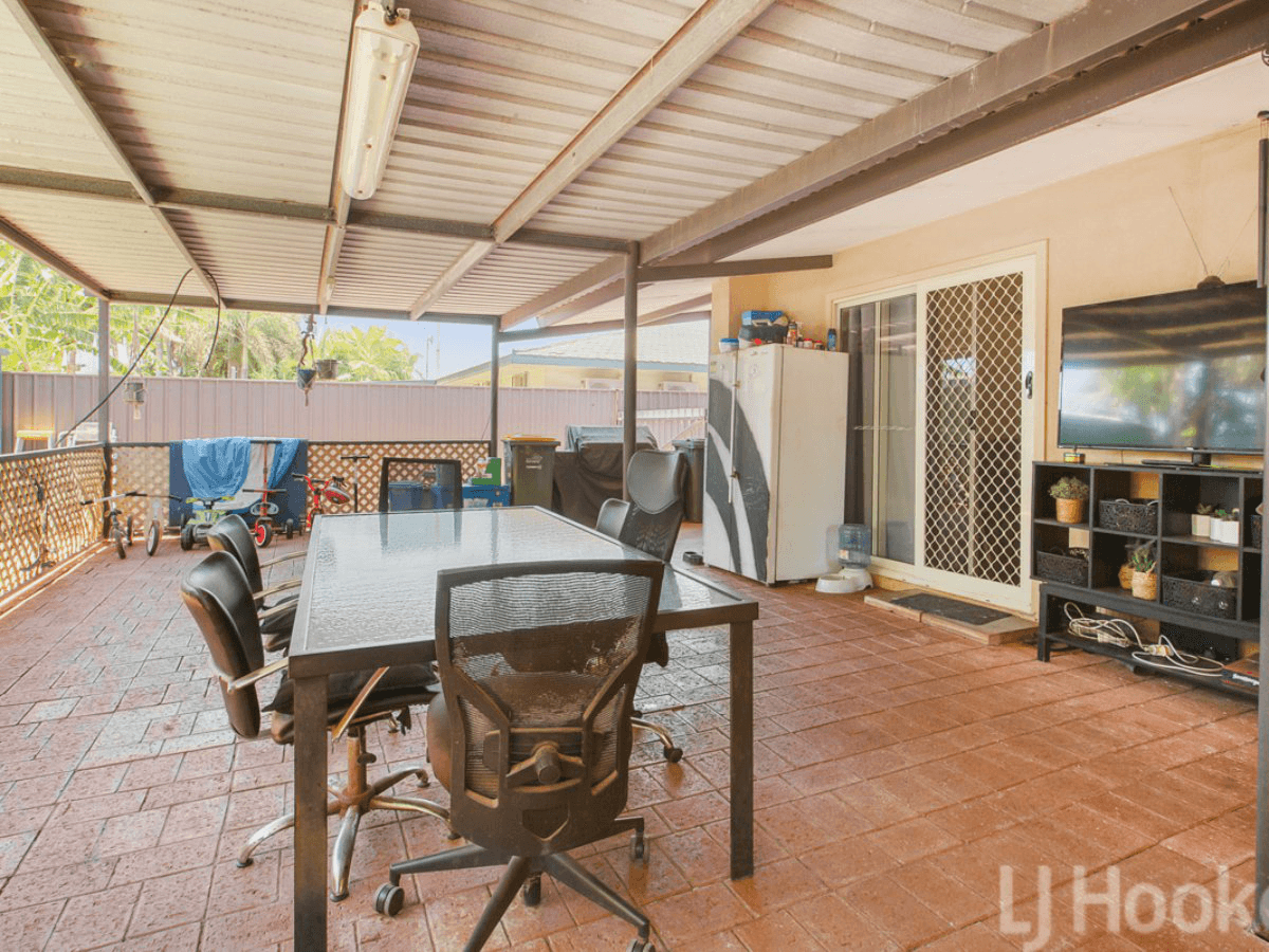 37 Dolphin Way, BULGARRA, WA 6714