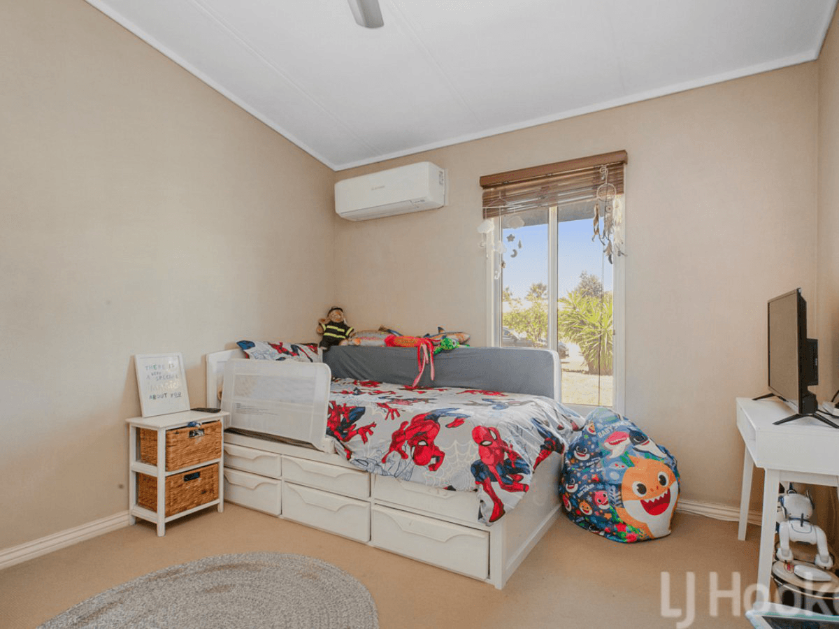 37 Dolphin Way, BULGARRA, WA 6714