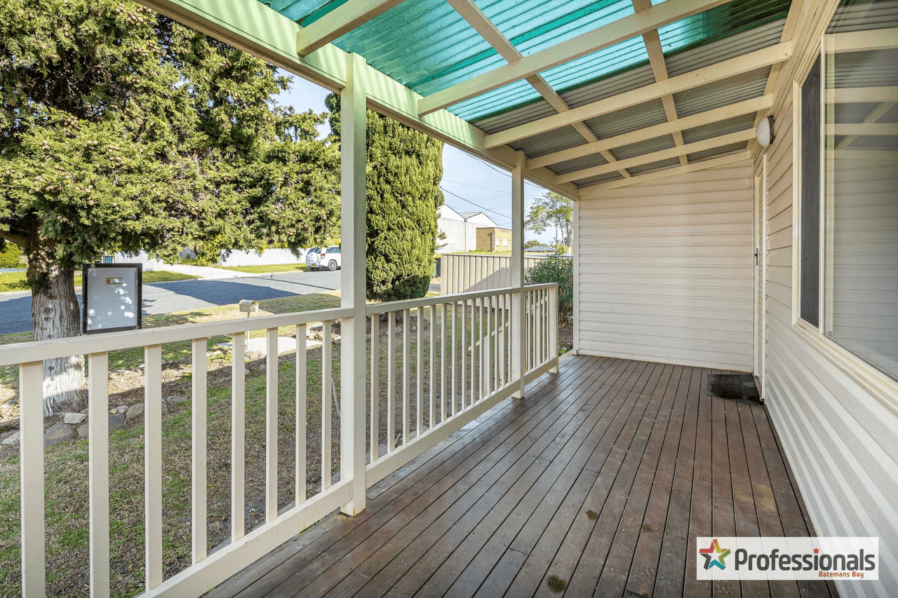 4 Queen Street, MORUYA, NSW 2537