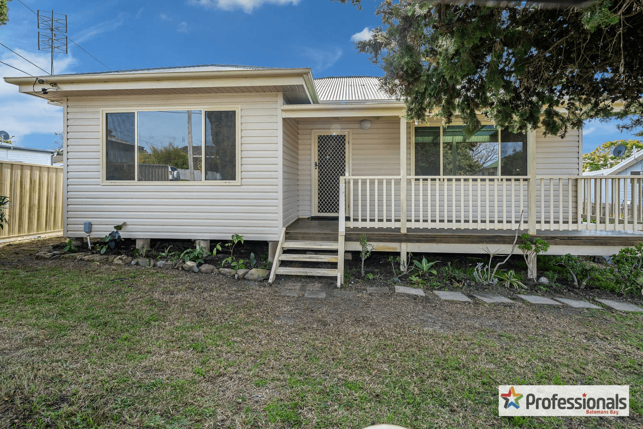 4 Queen Street, MORUYA, NSW 2537