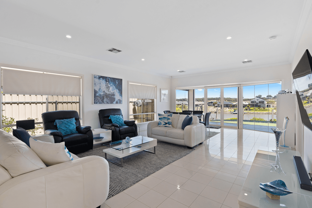 205 Excelsior Parade, HINDMARSH ISLAND, SA 5214