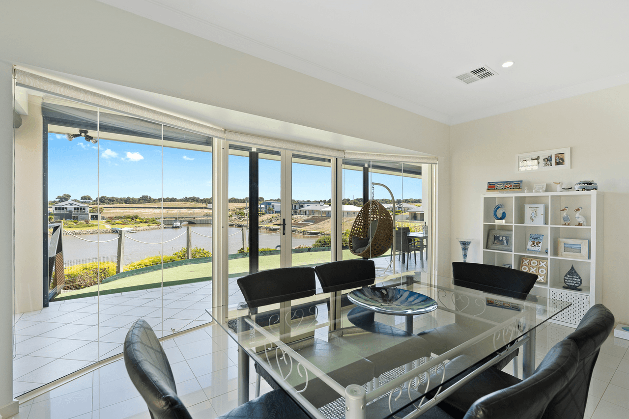 205 Excelsior Parade, HINDMARSH ISLAND, SA 5214