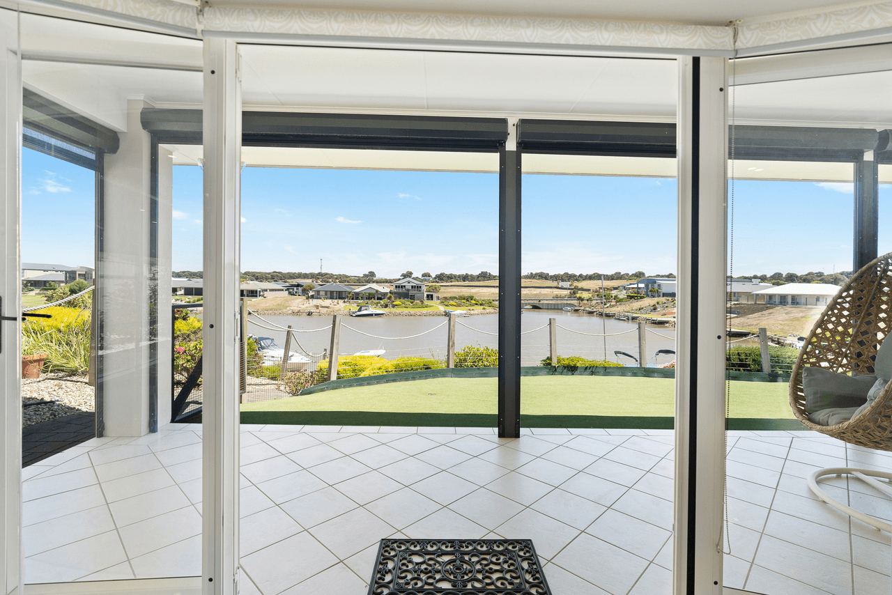 205 Excelsior Parade, HINDMARSH ISLAND, SA 5214