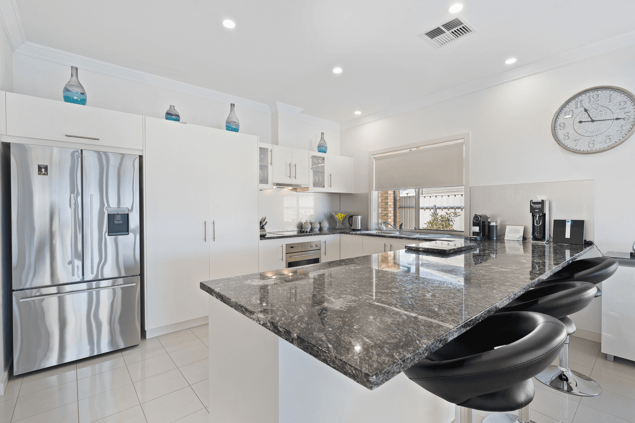 205 Excelsior Parade, HINDMARSH ISLAND, SA 5214