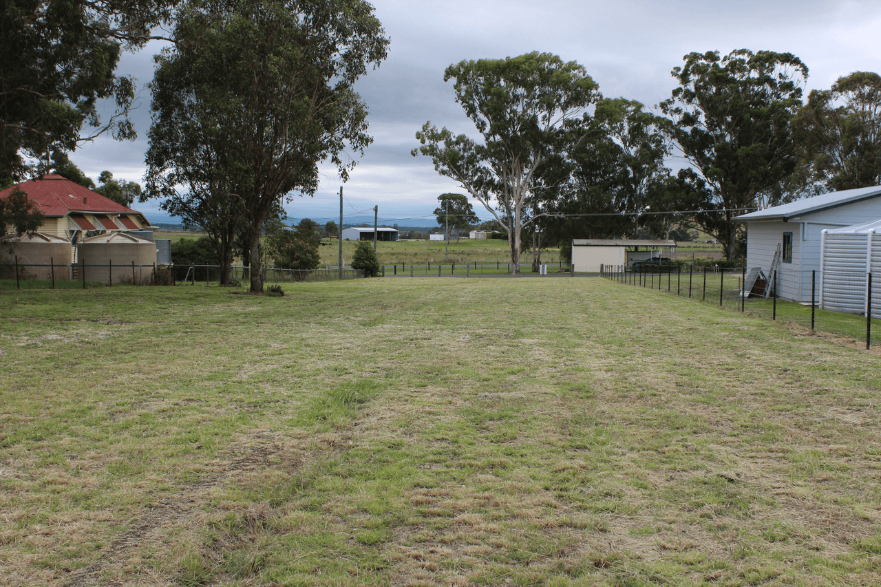 Oak St, TANNYMOREL, QLD 4372