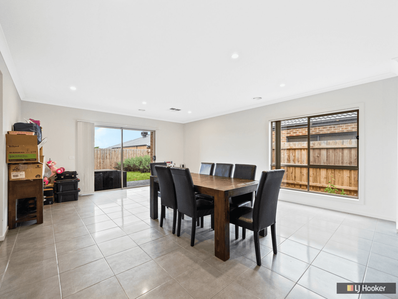 10 Scanlon Street, AINTREE, VIC 3336