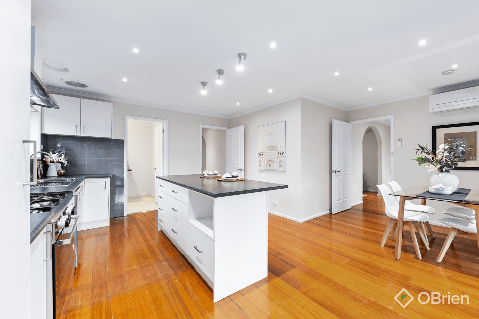 192 Gladstone Road, Dandenong North, VIC 3175