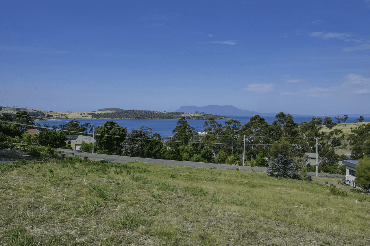 23 Bernacchi Drive, ORFORD, TAS 7190