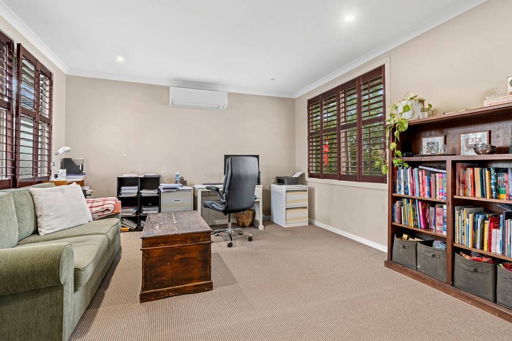 2/100-108 West Fyans Street, Newtown, VIC 3220