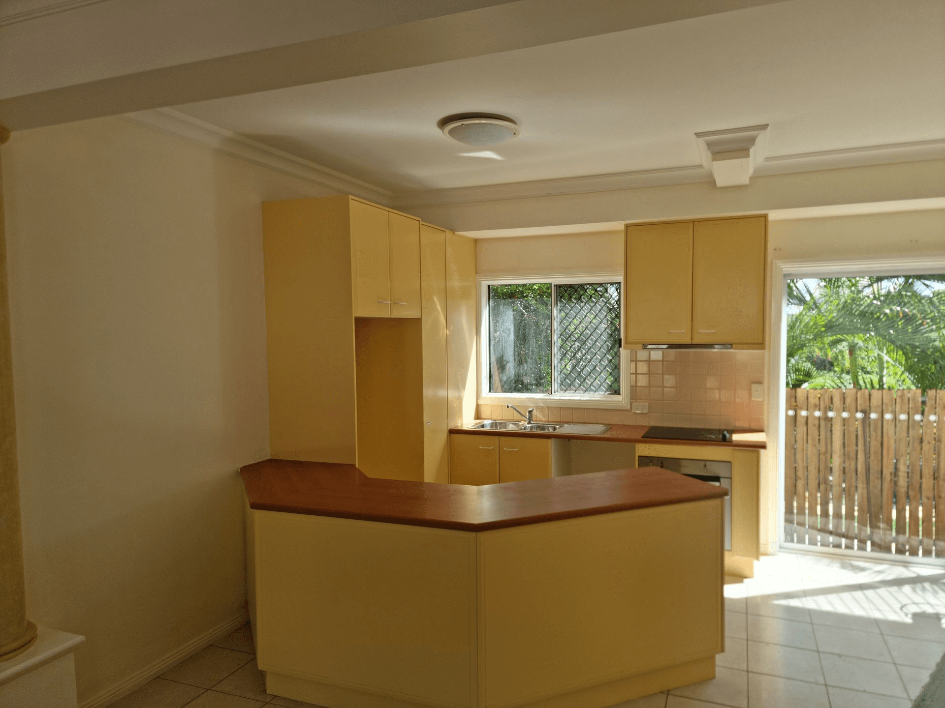 UNIT 3/86 INVERMORE STREET, MOUNT GRAVATT EAST, QLD 4122