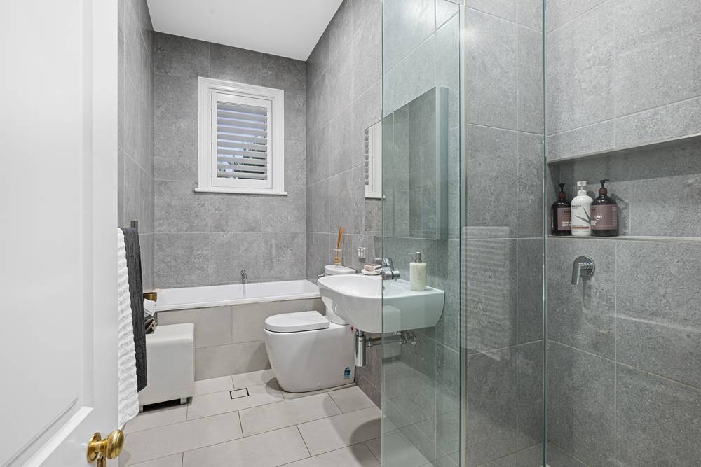 569 Hovell Street, SOUTH ALBURY, NSW 2640