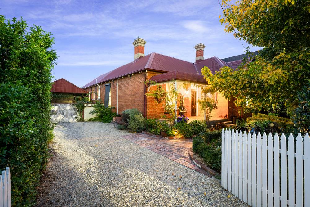 569 Hovell Street, SOUTH ALBURY, NSW 2640