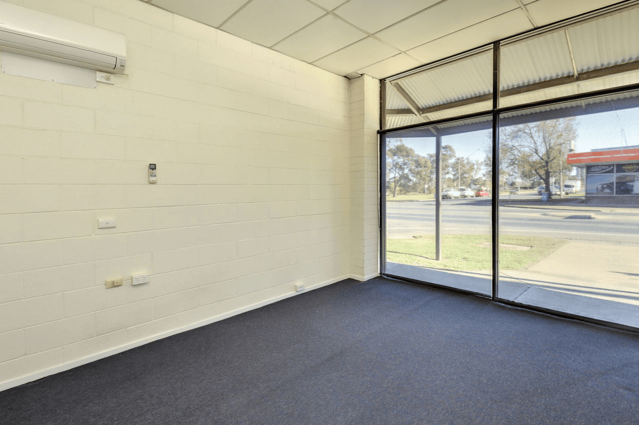 8/52 Hardinge Street, DENILIQUIN, NSW 2710