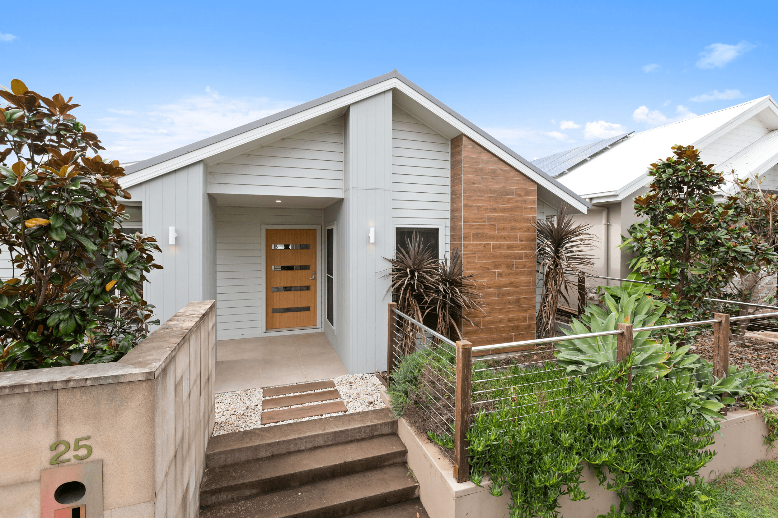 25 Gollan Avenue, NORTH ROTHBURY, NSW 2335