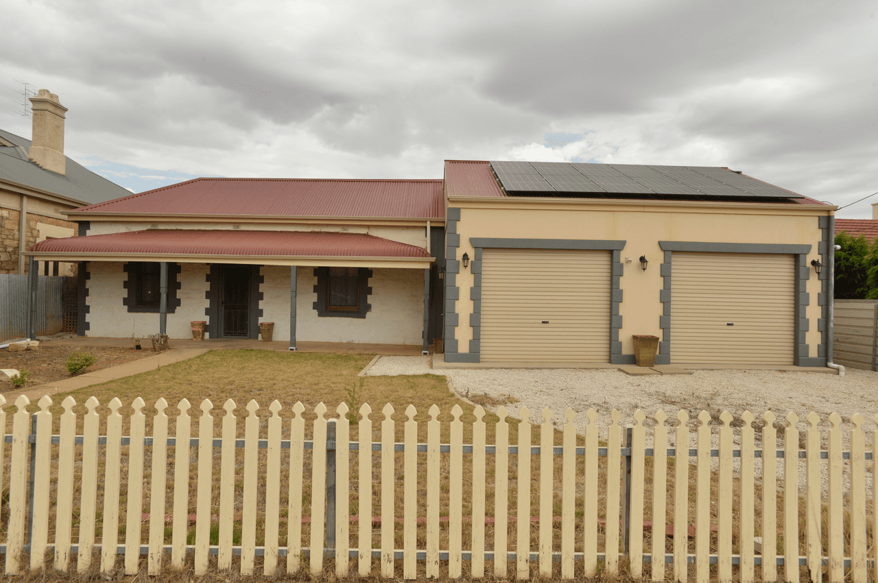7 KING EDWARD Terrace, JAMESTOWN, SA 5491