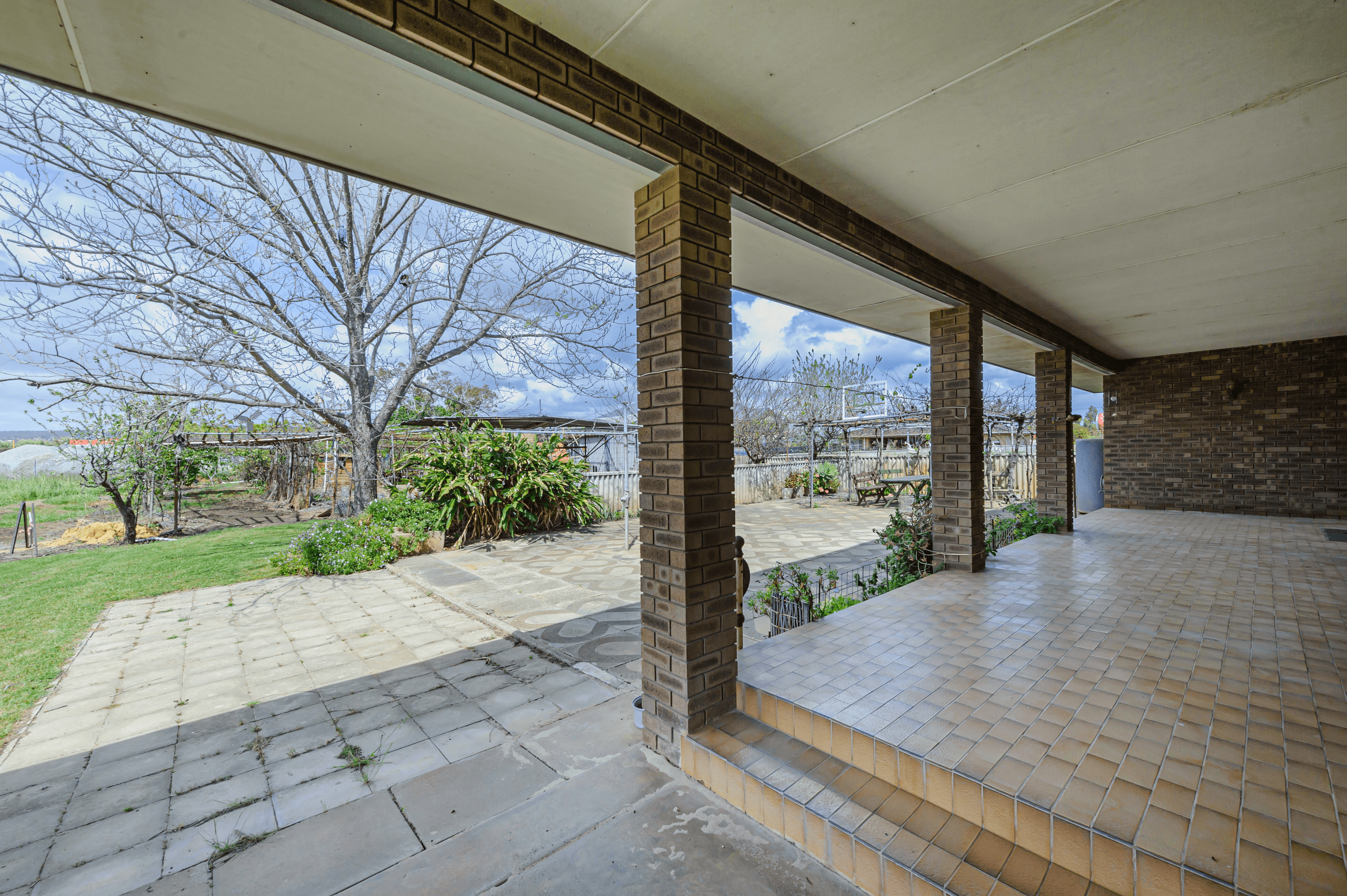 2 Brockman Road, Midland, WA 6056