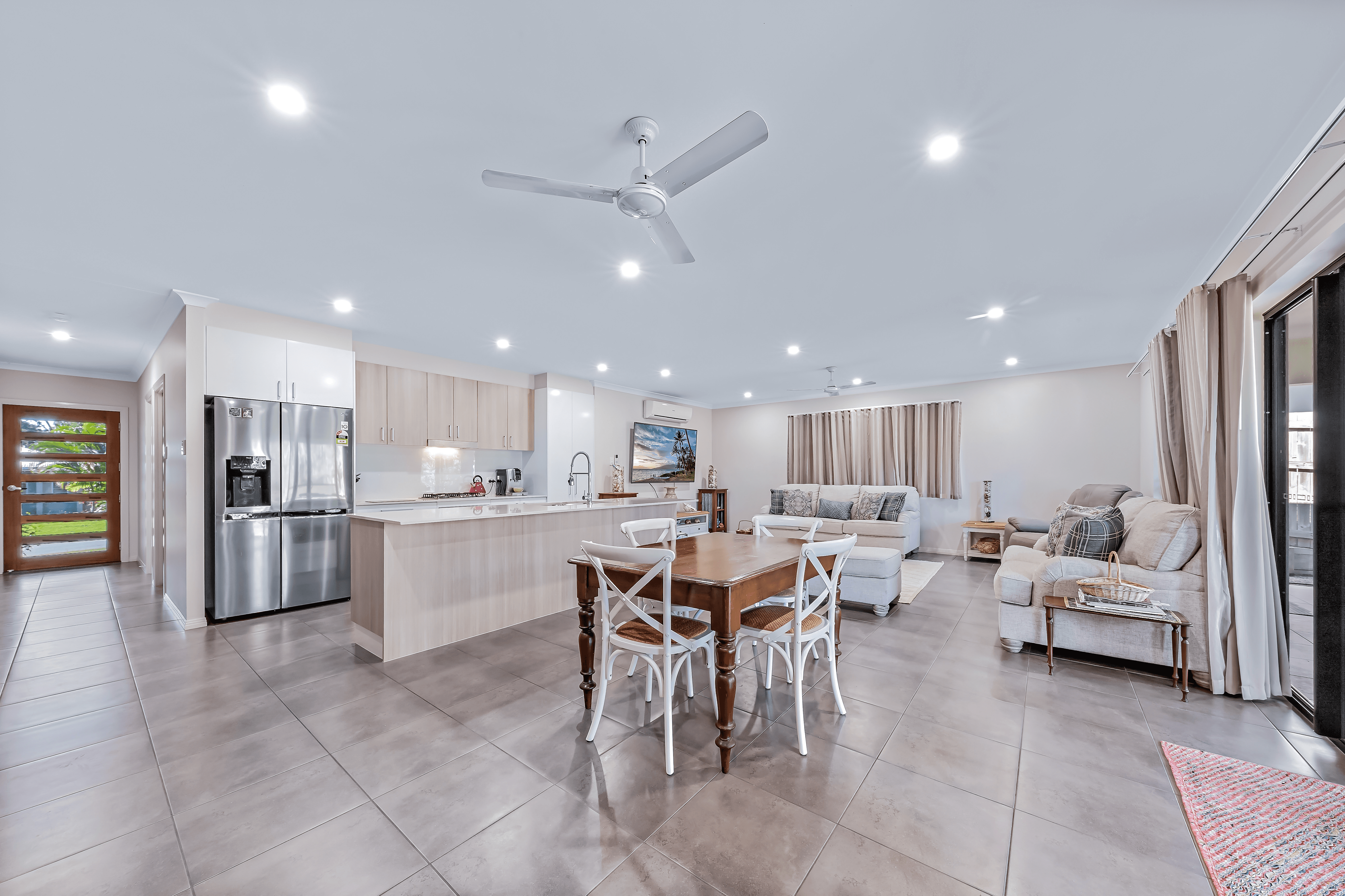 32 Twin Creek Court, CANNONVALE, QLD 4802