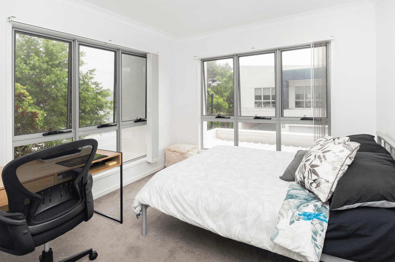 31/156 Marina Quays Boulevard, HOPE ISLAND, QLD 4212