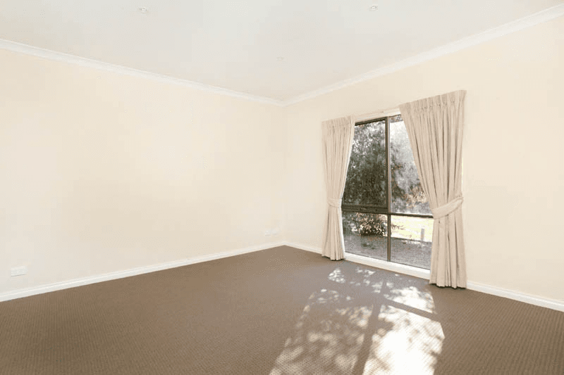 35 Wallaby Walk, SUNBURY, VIC 3429