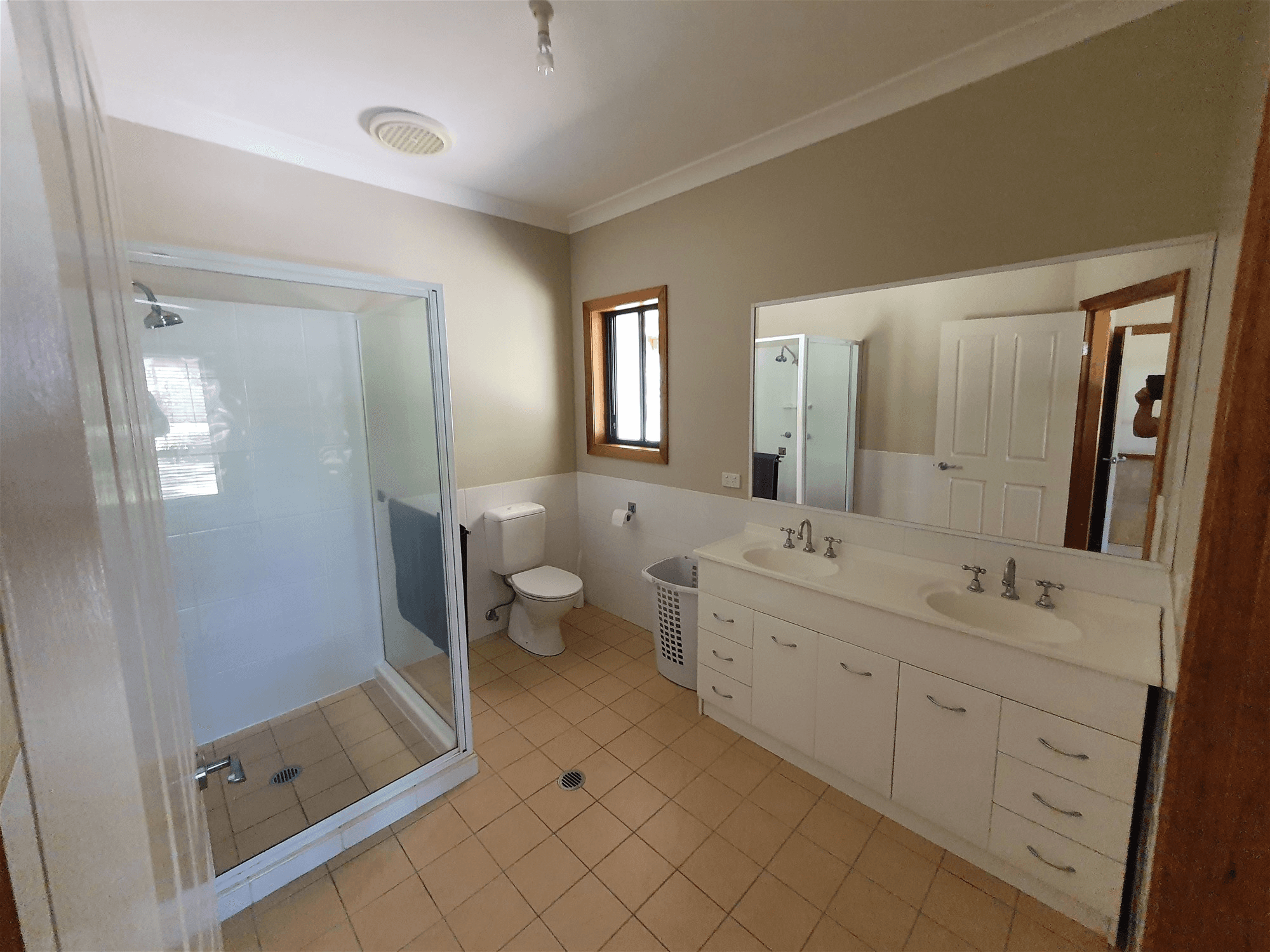 4 Thorne Street, LAKE CONJOLA, NSW 2539