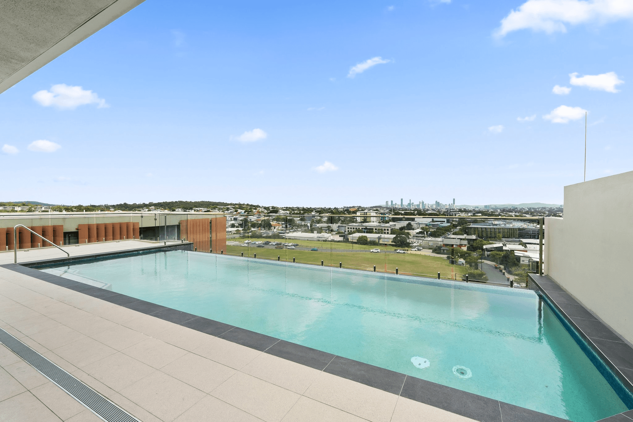 2105/1918 Creek Road, CANNON HILL, QLD 4170