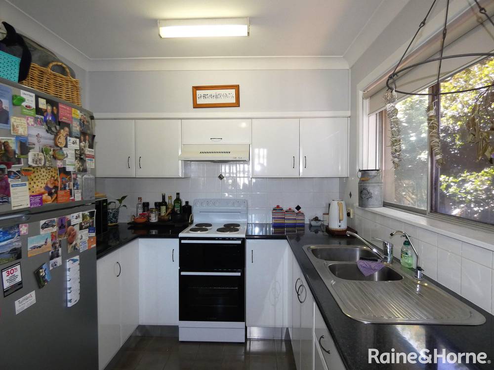 3 Lorna Rae Avenue, MOREE, NSW 2400