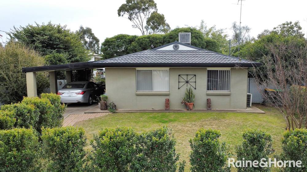 3 Lorna Rae Avenue, MOREE, NSW 2400