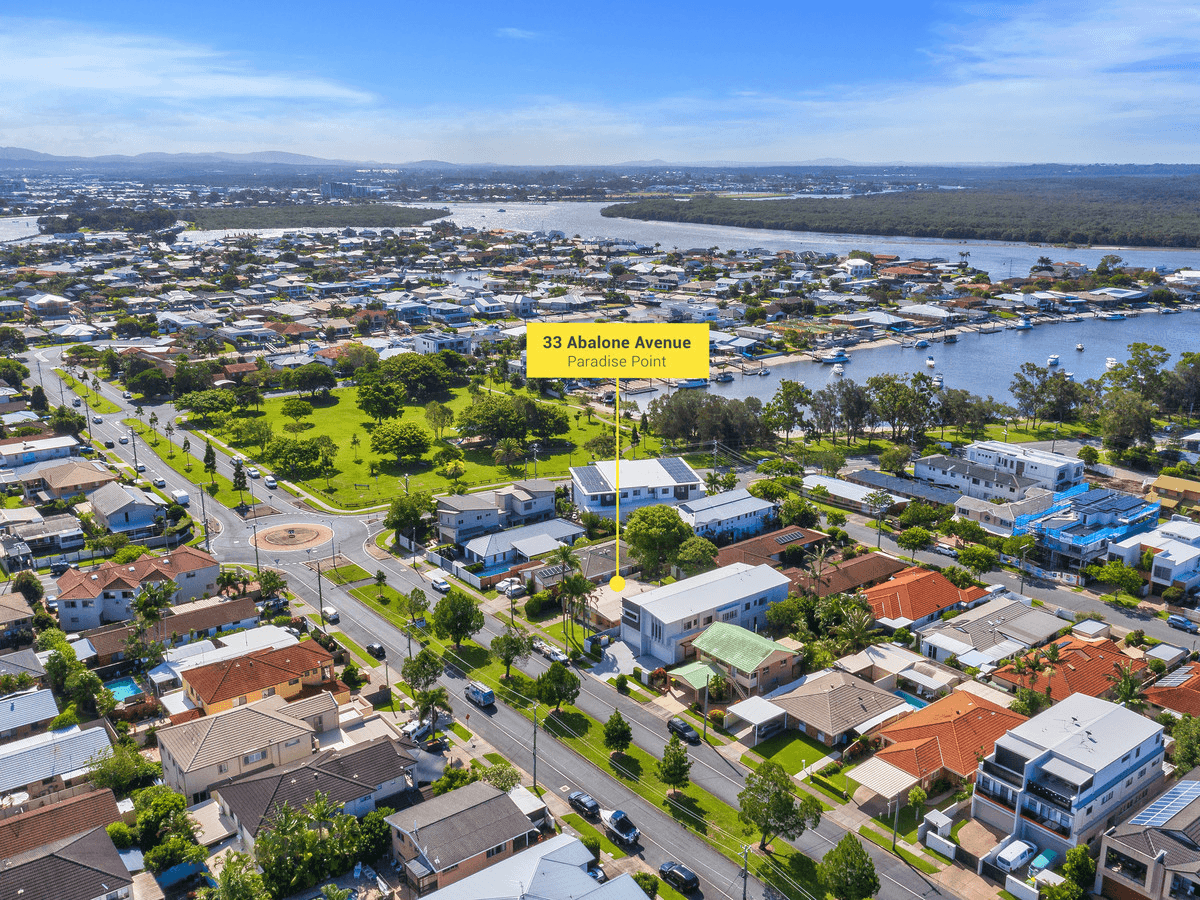 33 Abalone Avenue, PARADISE POINT, QLD 4216