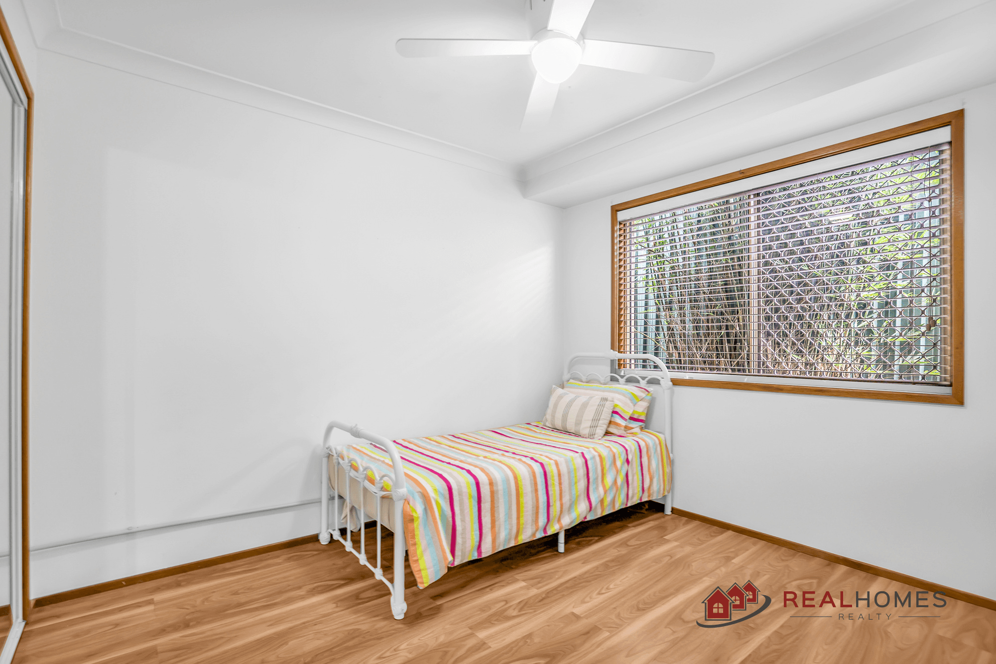 8 Osprey Place, CLAREMONT MEADOWS, NSW 2747