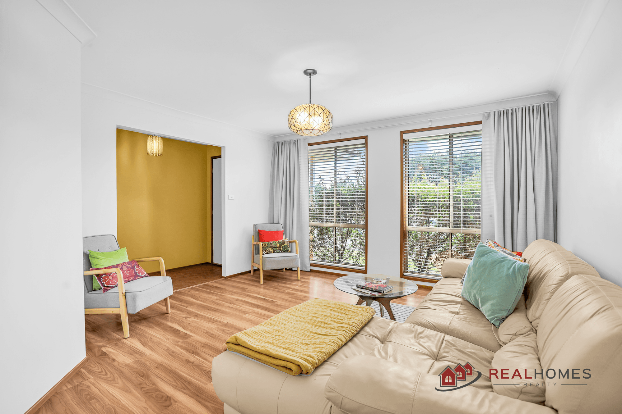 8 Osprey Place, CLAREMONT MEADOWS, NSW 2747