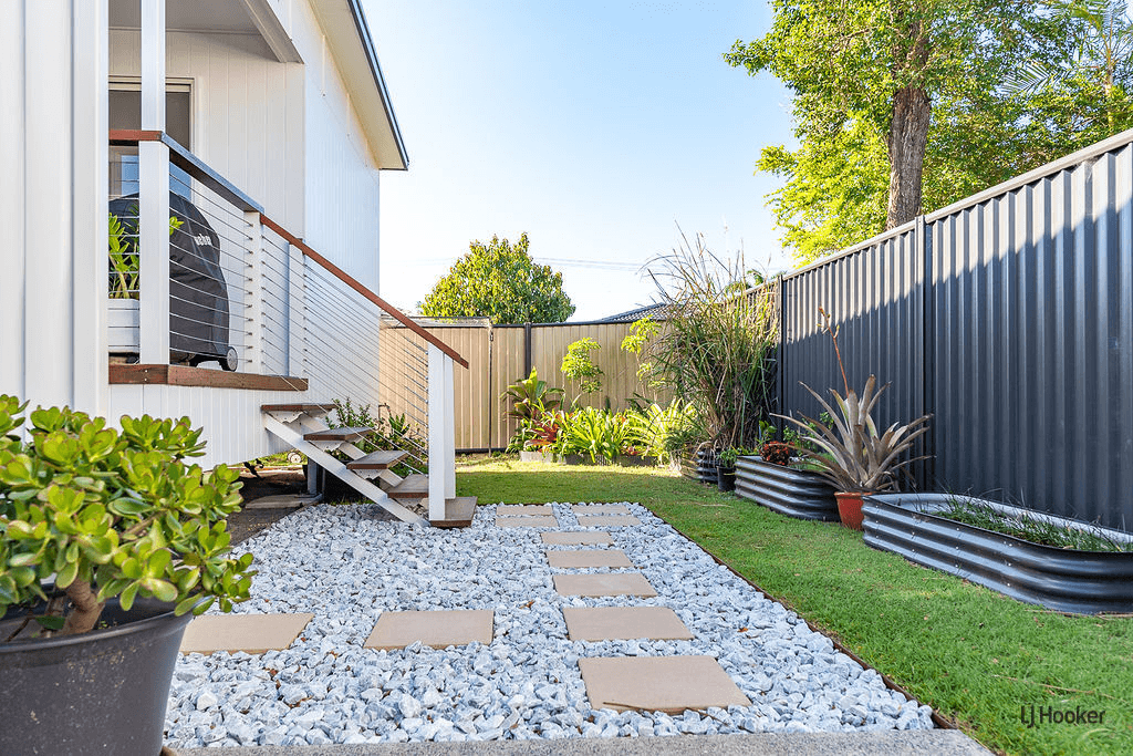 17 Kalang Street, PALM BEACH, QLD 4221