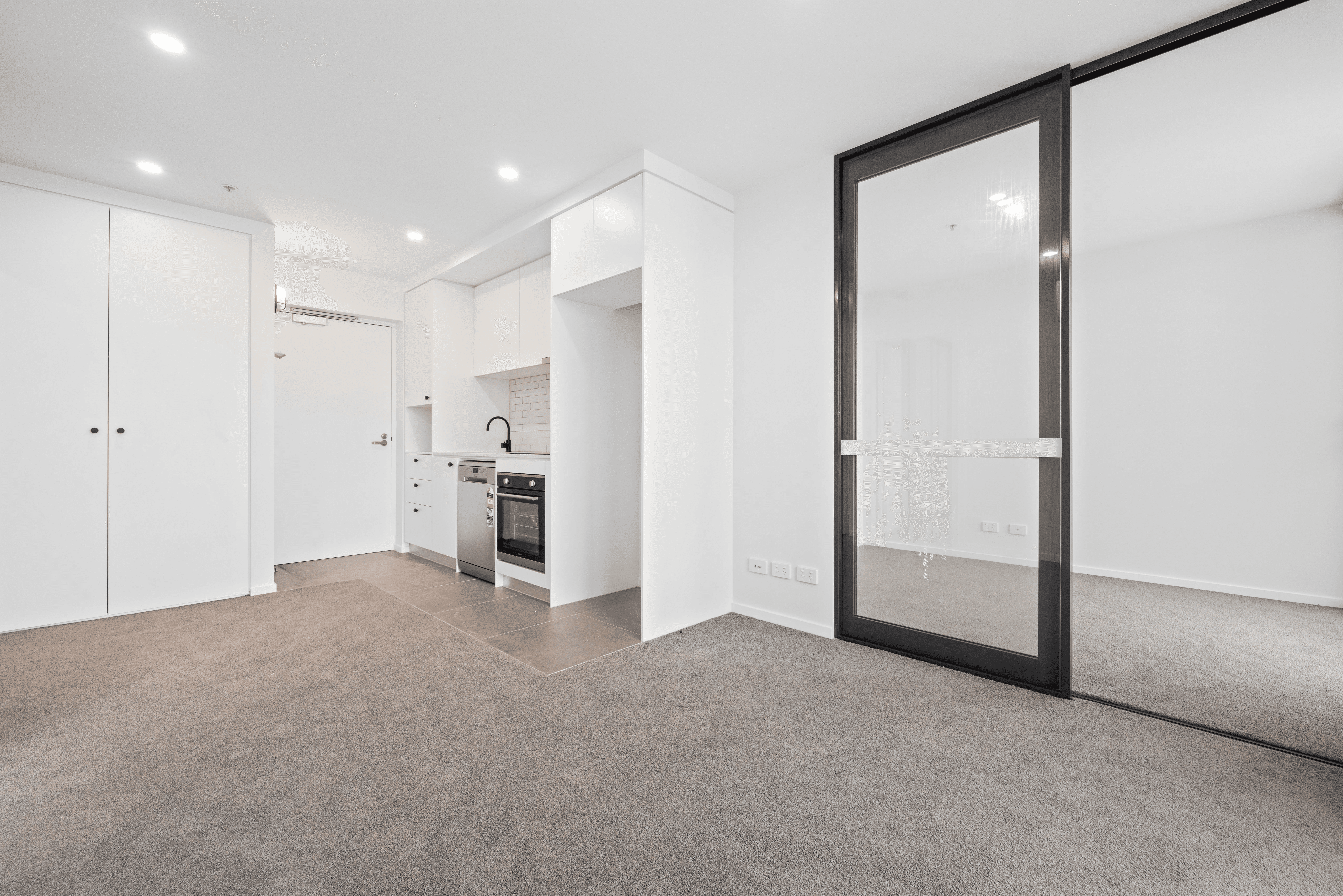 1101/90 Swain Street, GUNGAHLIN, ACT 2912