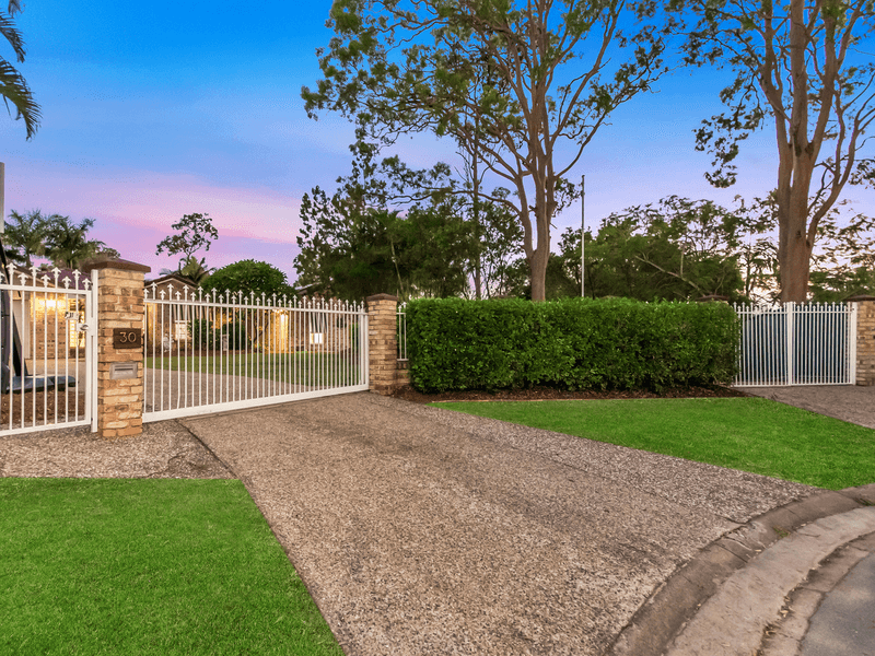 30 Stolle Court, OXENFORD, QLD 4210