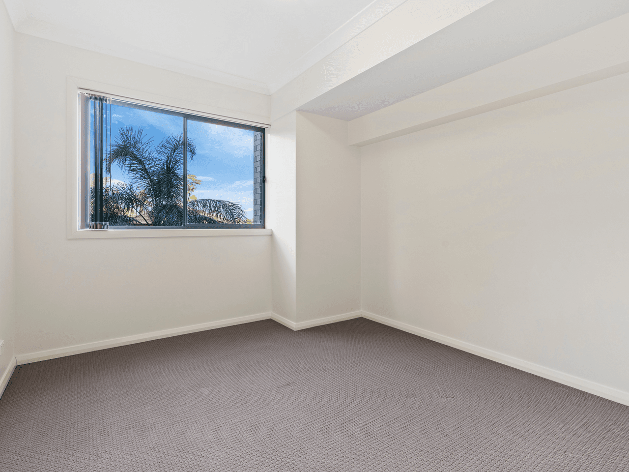 2/2 Kurrajong Road,, Casula, NSW 2170