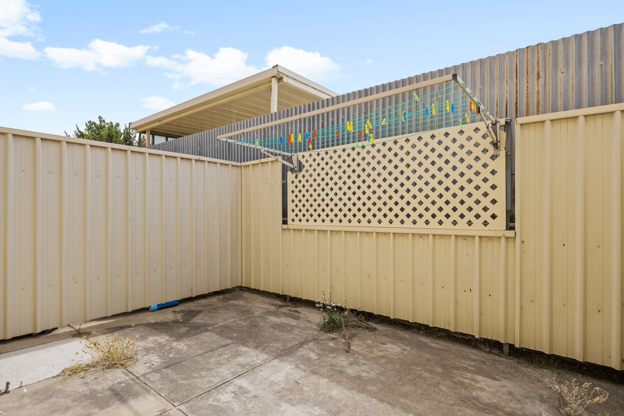 2/17 Clegowie Street, WEST BEACH, SA 5024