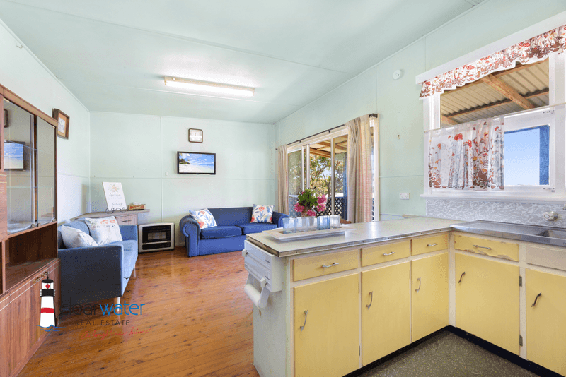 15 Montague Ave, Kianga, NSW 2546