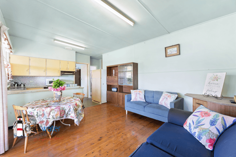 15 Montague Ave, Kianga, NSW 2546