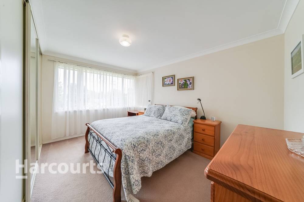 27 & 27a  Loddon Crescent, Campbelltown, NSW 2560