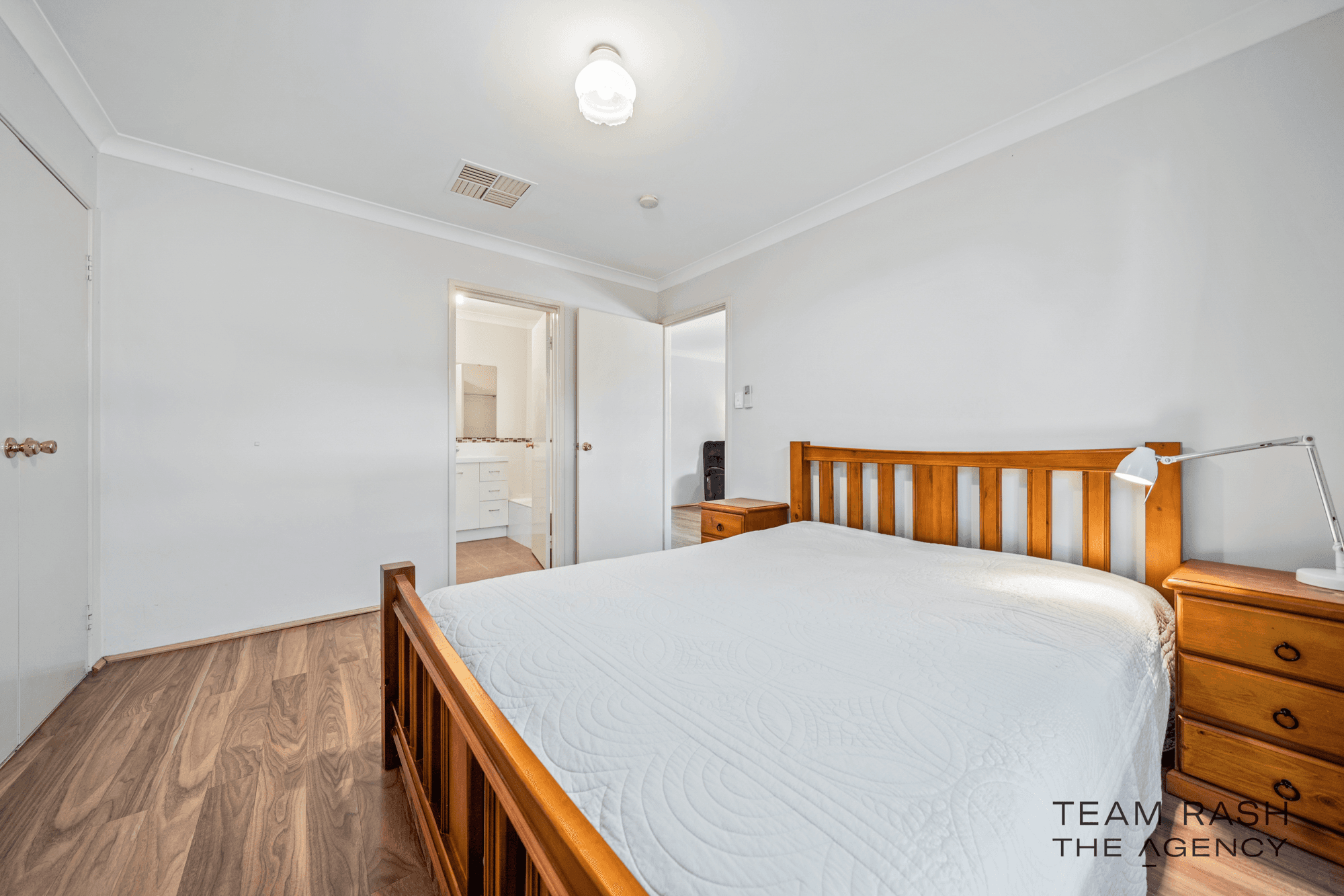 1/5 Flametree Place, Beechboro, WA 6063