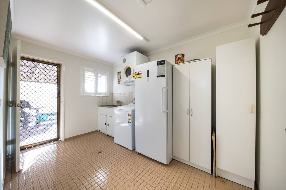15 Lurline Drive, PROSERPINE, QLD 4800