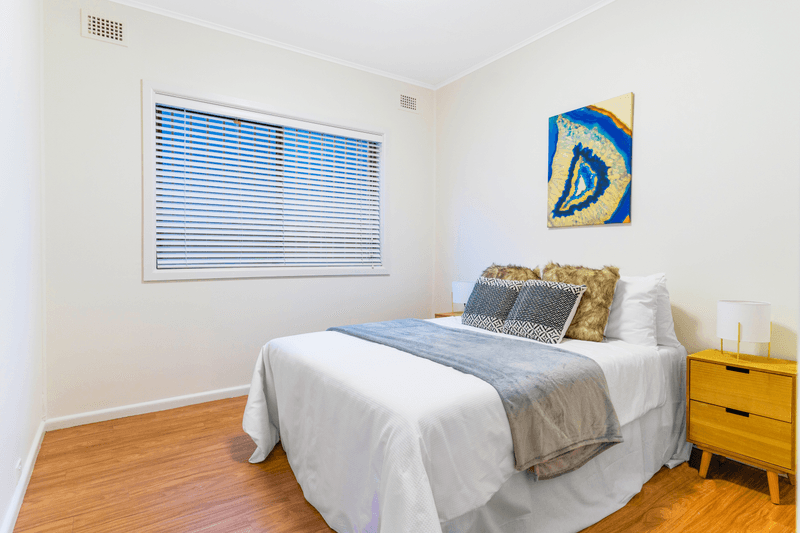 1 Woodlands Road, ASHBURY, NSW 2193