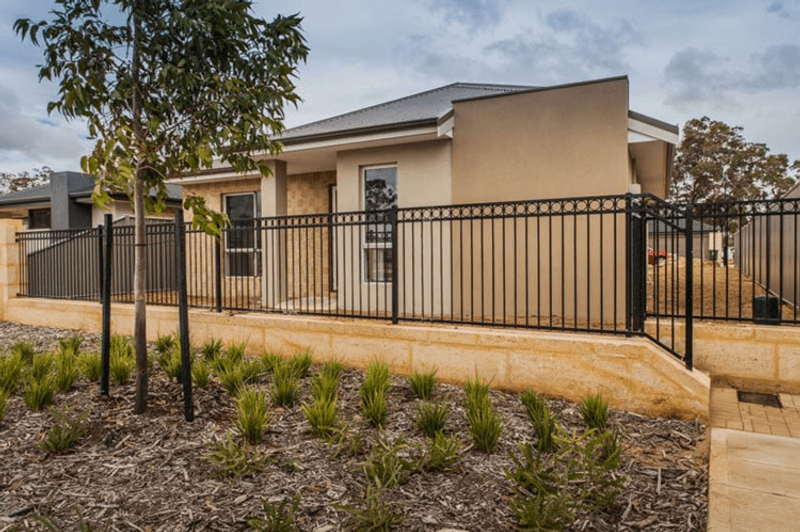 235 Lambeth Circle, WELLARD, WA 6170