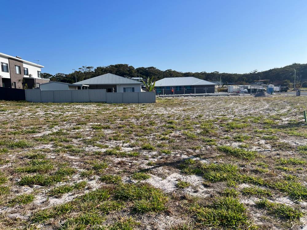 58 Prince of Wales Drive, DUNBOGAN, NSW 2443