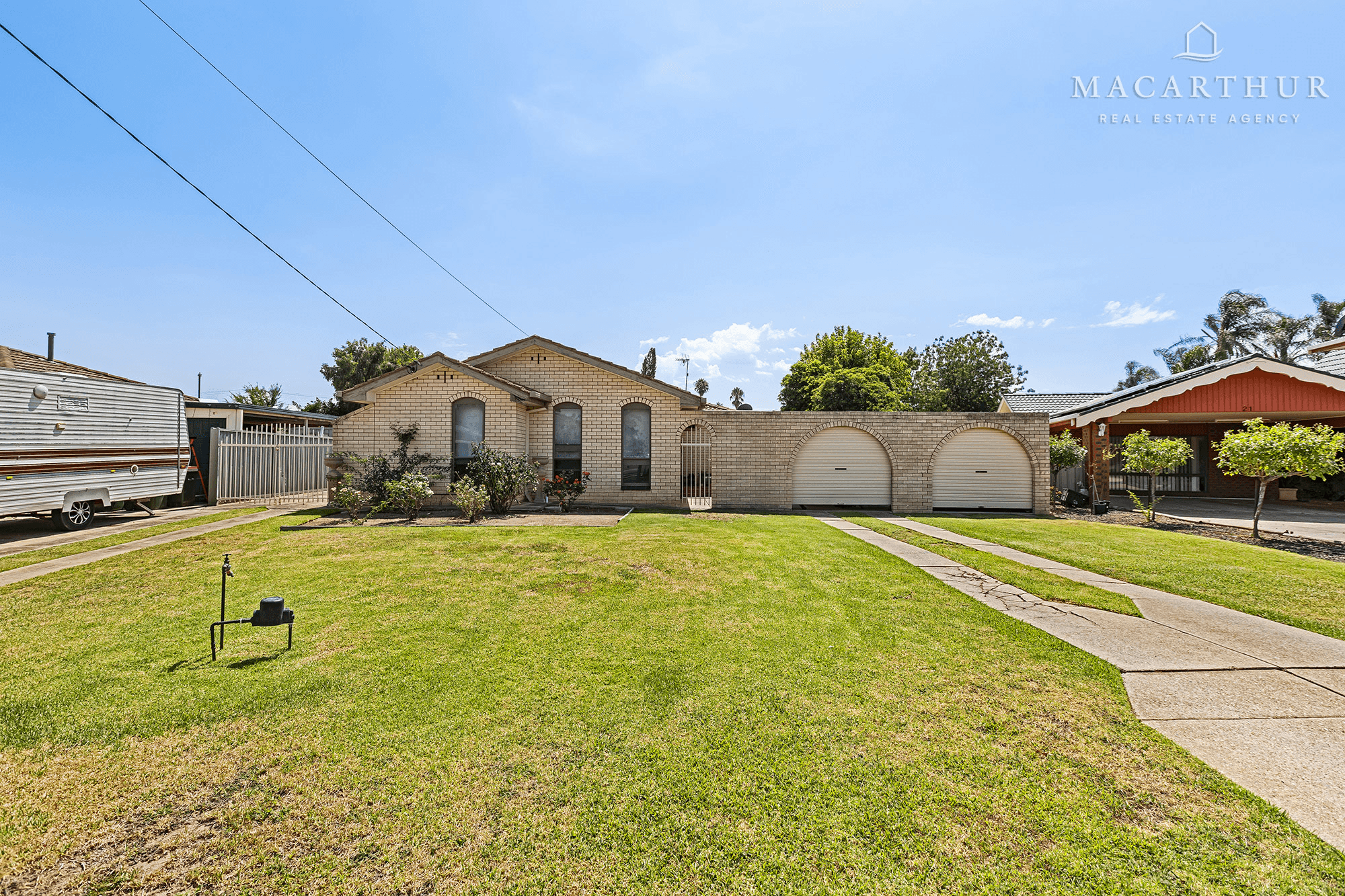 23 Huron Crescent, Lake Albert, NSW 2650