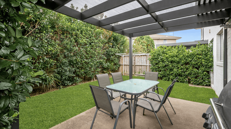 7 Morley Place, GLENFIELD, NSW 2167