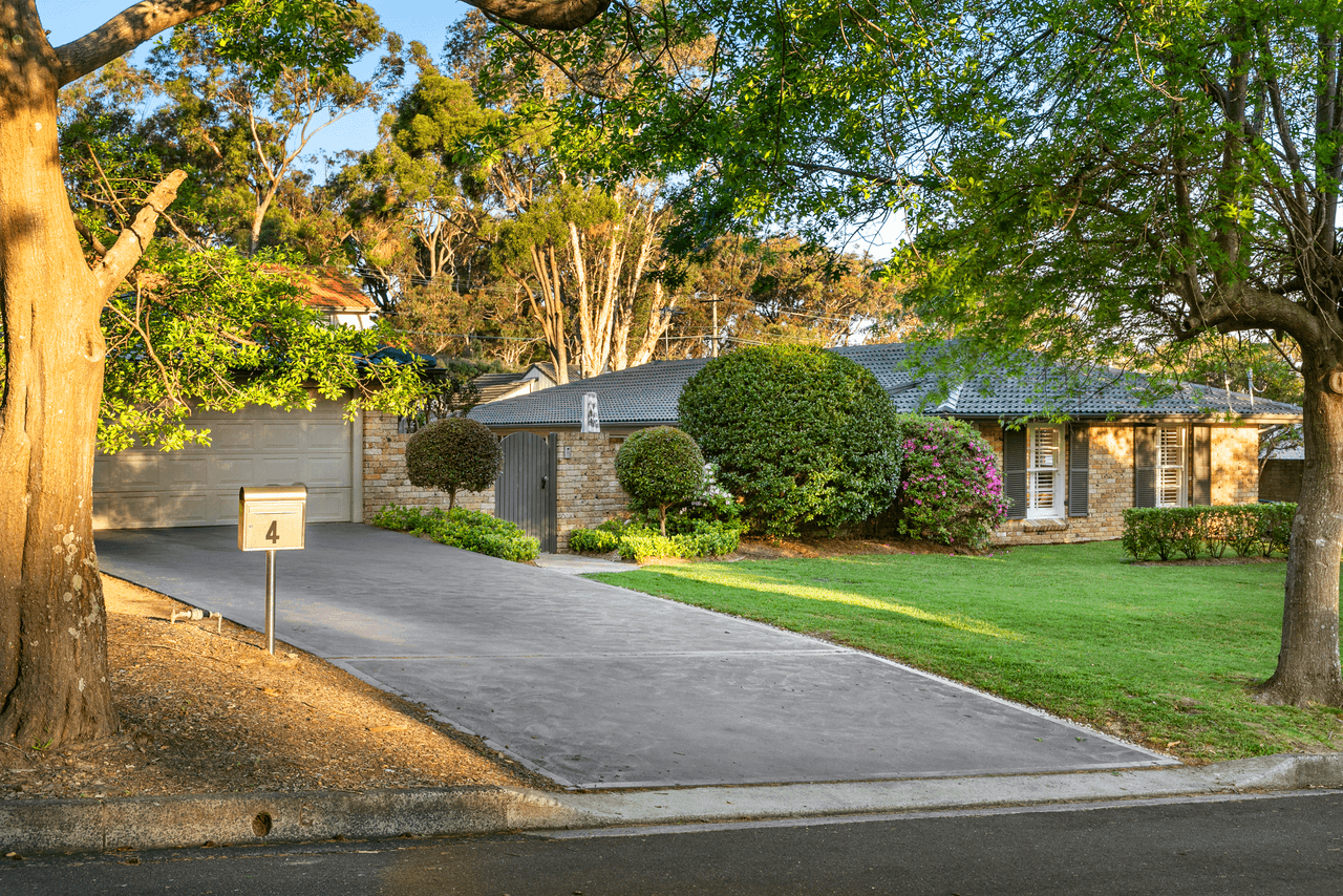 4 Oak Hill Close, ST IVES, NSW 2075