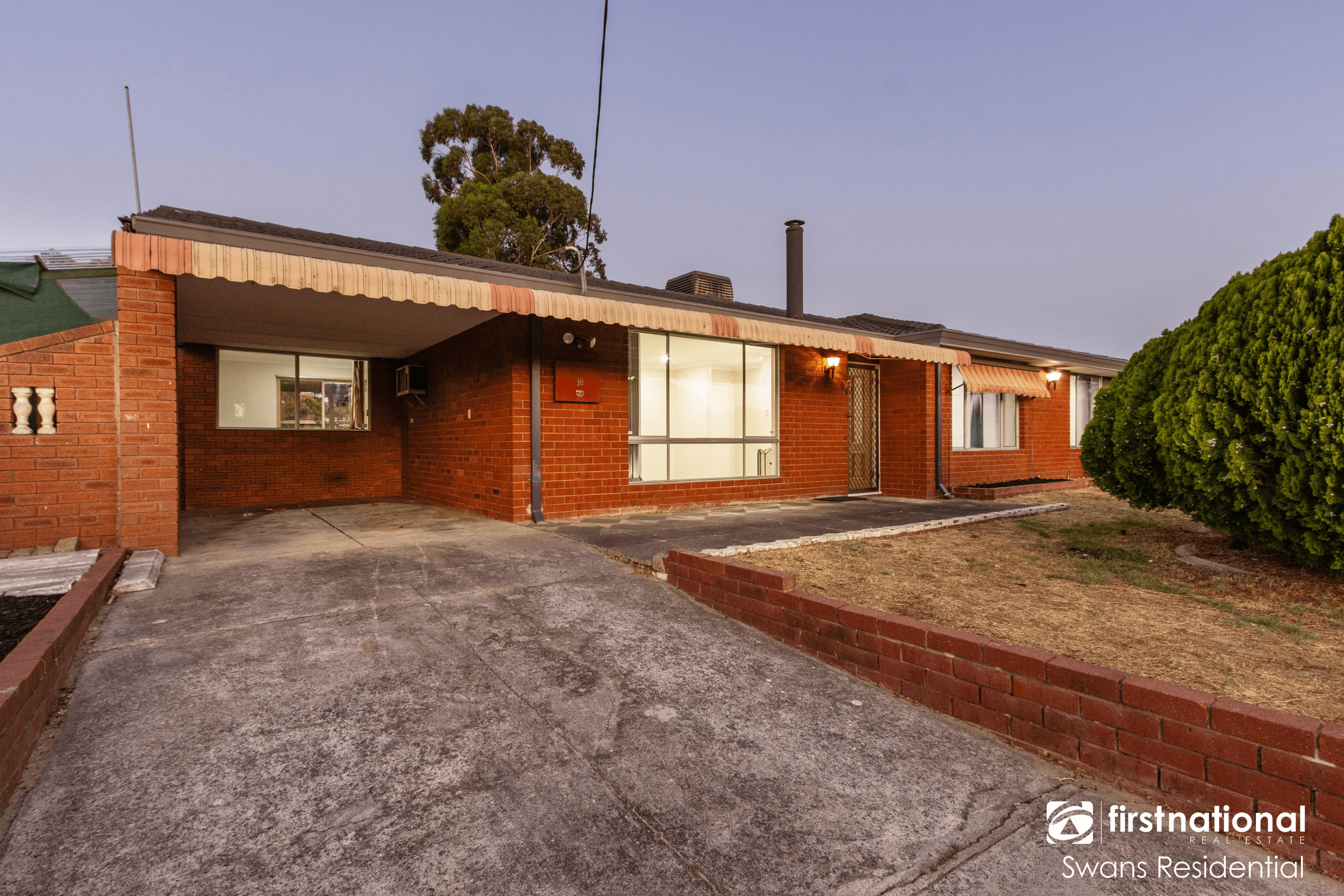 18 Clovertree Street, MADDINGTON, WA 6109