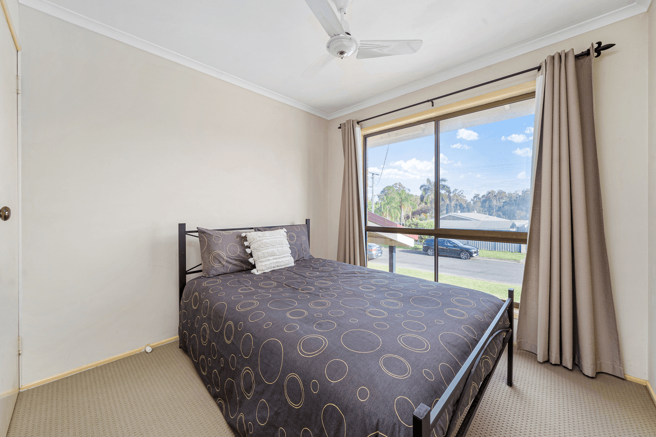 10 Oakview Court, KALLANGUR, QLD 4503