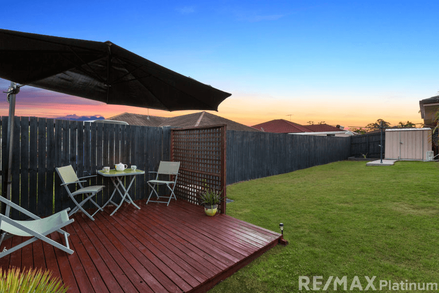 8 Bluegrass Place, MORAYFIELD, QLD 4506